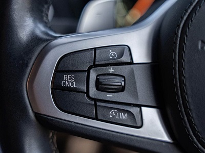 steering wheel buttons